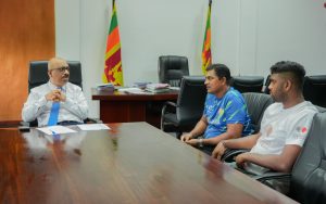 ජාත්යන්තරය ජයගත් රැමේෂ් තරංග සහ පුහුණුකරු ක්රීඩා අමාත්යවරයා හමුවෙයි ජාත්යන්තරය ජයගත් රැමේෂ් තරංග සහ පුහුණුකරු ක්රීඩා අමාත්යවරයා හමුවෙයි