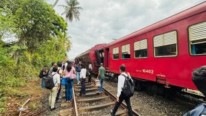 “සාගරිකා” කාර්ය මණ්ඩලයේ හතරදෙනෙකුගේ වැඩ තහනම් “සාගරිකා” කාර්ය මණ්ඩලයේ හතරදෙනෙකුගේ වැඩ තහනම්