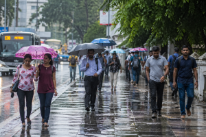 අදත් දිවයිනේ බොහෝ ප්‍රදේශවලට පස්වරු 1.00 න් පසු වැසි