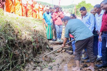දිට්වා සුළි කුණාටුවෙන් හානියට පත් ඌමා ඇළ මහා වාරි ව්යාපෘතියේ ස්ථීර ප්රතිසංස්කරණ කටයුතු ඇරඹේ දිට්වා සුළි කුණාටුවෙන් හානියට පත් ඌමා ඇළ මහා වාරි ව්යාපෘතියේ ස්ථීර ප්රතිසංස්කරණ කටයුතු ඇරඹේ