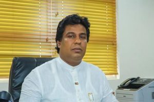 හිටපු පාර්ලිමේන්තු මන්ත්‍රී ජයන්ත සමරවීර අත්අඩංගුවට ගෙන අධිකරණයට ඉදිරිපත් කරන්නැයි නියෝගයක්