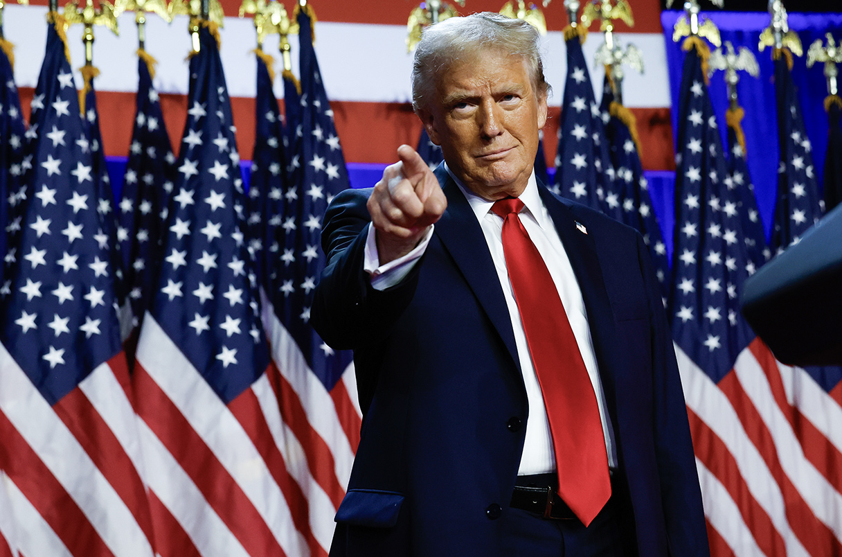 “සැලසුම් කල ප්රහාරය පසුපසට ගත්තා” Donald Trump “සැලසුම් කල ප්රහාරය පසුපසට ගත්තා” Donald Trump
