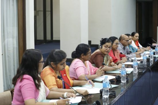 අනුරාධපුර දැරිය අපයෝජන සිද්ධියේ ඉදිරි නීතිමය පියවර සොයා බැලීමට පාර්ලිමේන්තු මන්ත්‍රීවරියන්ගේ සංසදය විශේෂ සාකච්ඡාවක