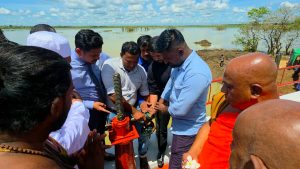 මාවිල්ආරු ප්රධාන සොරොව්ව ප්රතිසංස්කරණයෙන් පසු යල කන්නය සඳහා ජලය මුදා හැරේ මාවිල්ආරු ප්රධාන සොරොව්ව ප්රතිසංස්කරණයෙන් පසු යල කන්නය සඳහා ජලය මුදා හැරේ