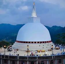 සඳගිරි සෑ චෛත්‍යය සොරු බිඳලා