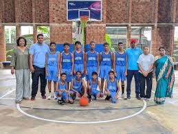 පාසලේ ශ්‍රවණාබාධිත දරුවන්ට පැසිපන්දු තරගාවලියක ජයග්‍රහණයක්