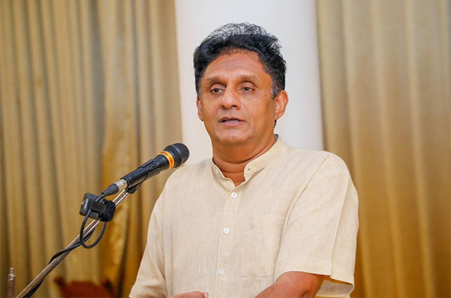 කෙහෙල් කොටේ කතා පසෙක තියා ඇඟලුම් රකිමු මුලින් සිතා සජිත් කියයි මෙහෙම කතා කෙහෙල් කොටේ කතා පසෙක තියා ඇඟලුම් රකිමු මුලින් සිතා සජිත් කියයි මෙහෙම කතා
