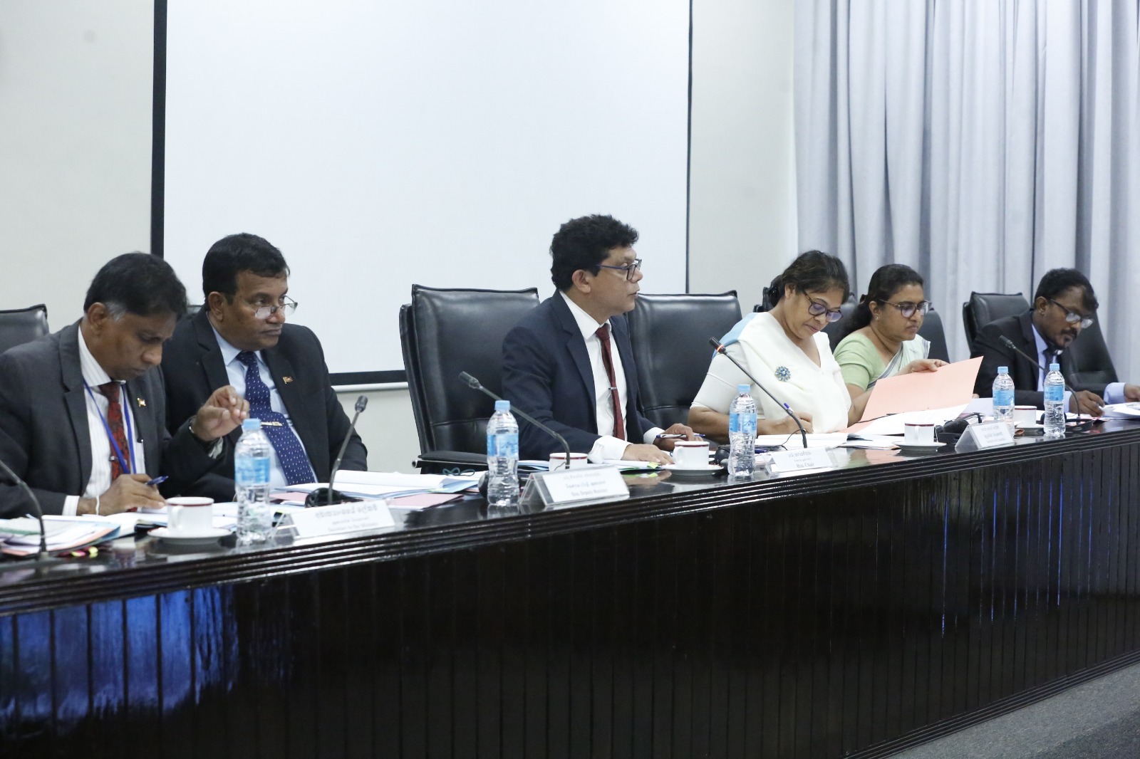 කැලණි ගඟේ ජල දූෂණ ගැටලුවට පරිසර අමාත්යාංශීය උපදේශක කාරක සභාවේ විශේෂ අවධානයට කැලණි ගඟේ ජල දූෂණ ගැටලුවට පරිසර අමාත්යාංශීය උපදේශක කාරක සභාවේ විශේෂ අවධානයට